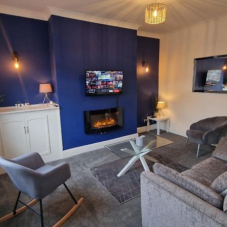 Cosy Home Perfect For Families And Contractors With Free Parking Darlington  Dış mekan fotoğraf