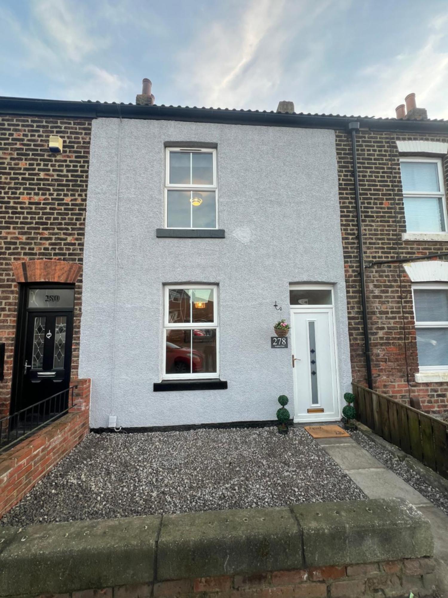 Cosy Home Perfect For Families And Contractors With Free Parking Darlington  Dış mekan fotoğraf